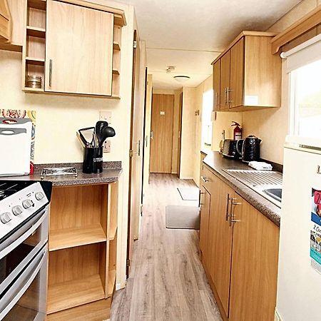 Вилла Highfield Grange, Orchards Little Clacton Экстерьер фото