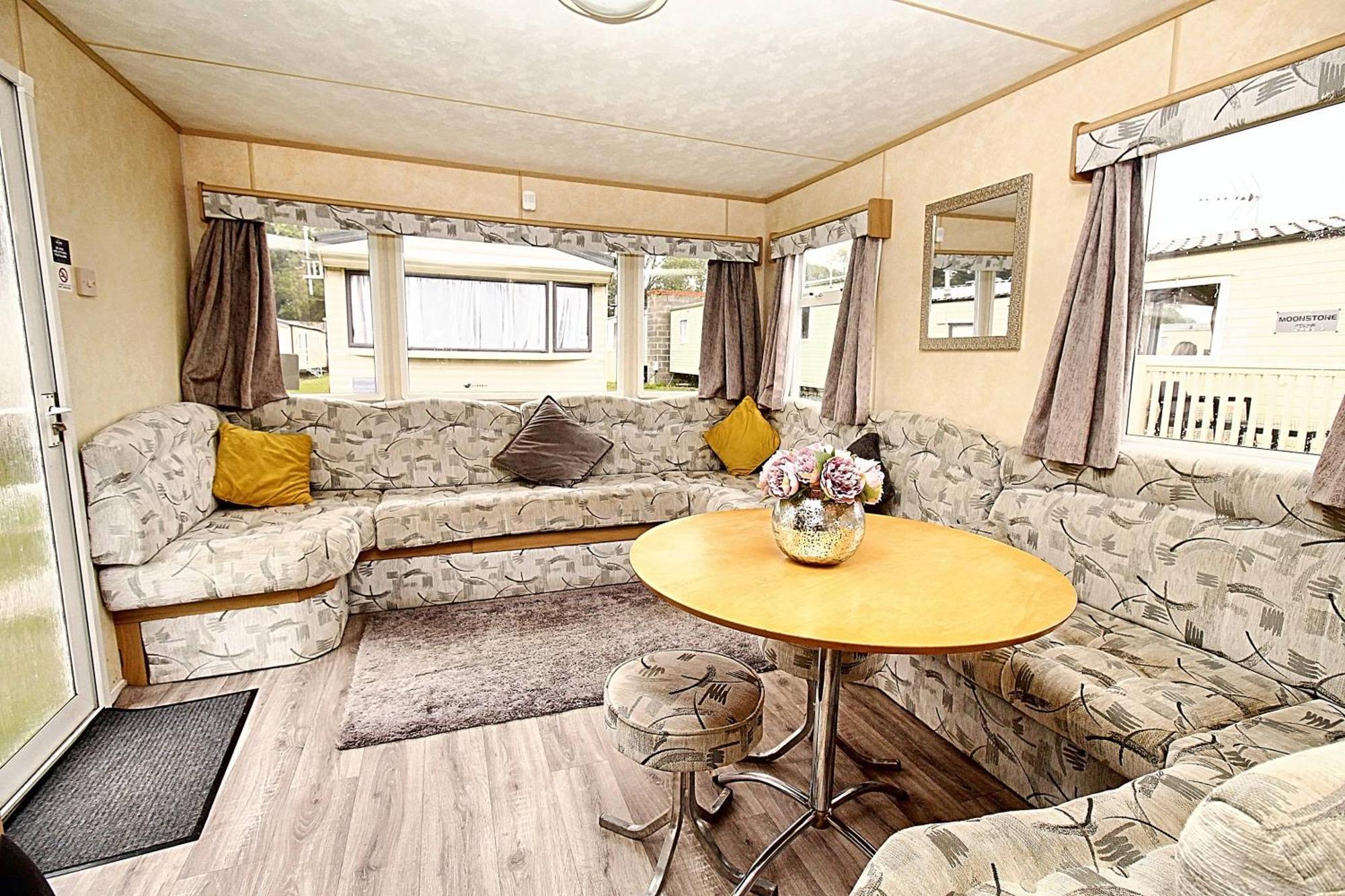 Вилла Highfield Grange, Orchards Little Clacton Экстерьер фото
